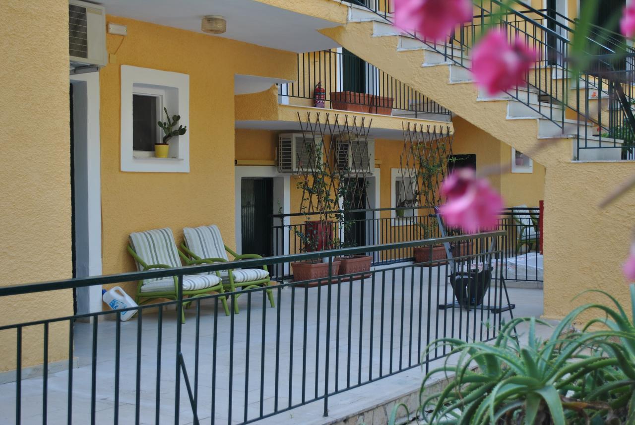 Hotel Helios Splendid ブカリ エクステリア 写真